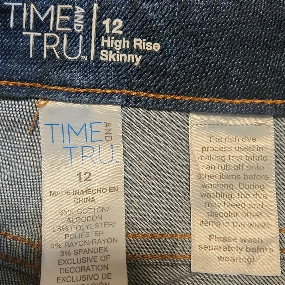 Time and Tru High Rise Skinny Jeans, 12 - Picture 3 of 9